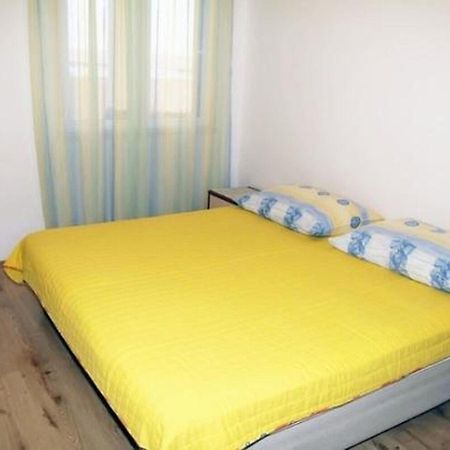 Apartments Sini Макарска Экстерьер фото