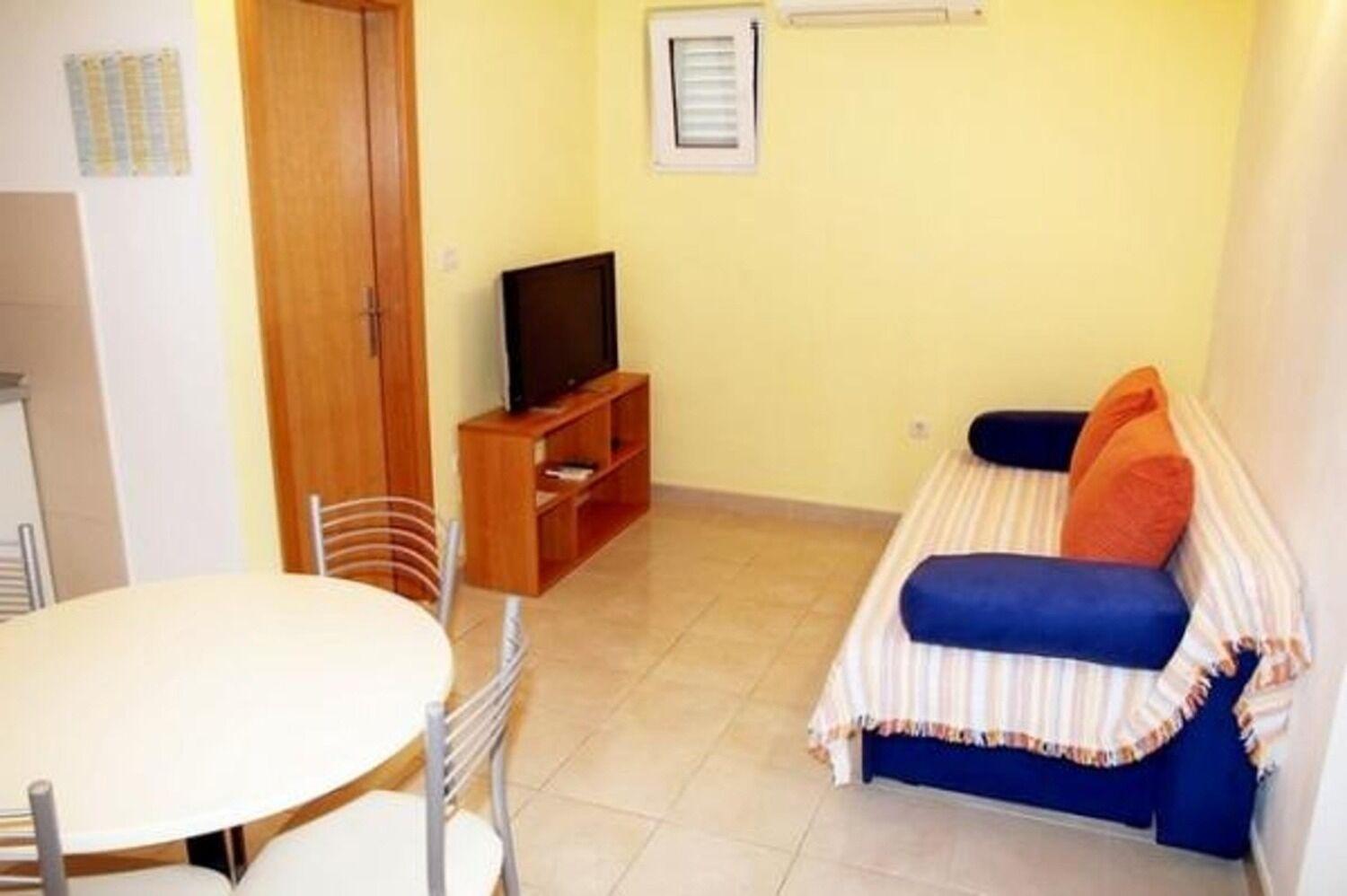 Apartments Sini Макарска Экстерьер фото