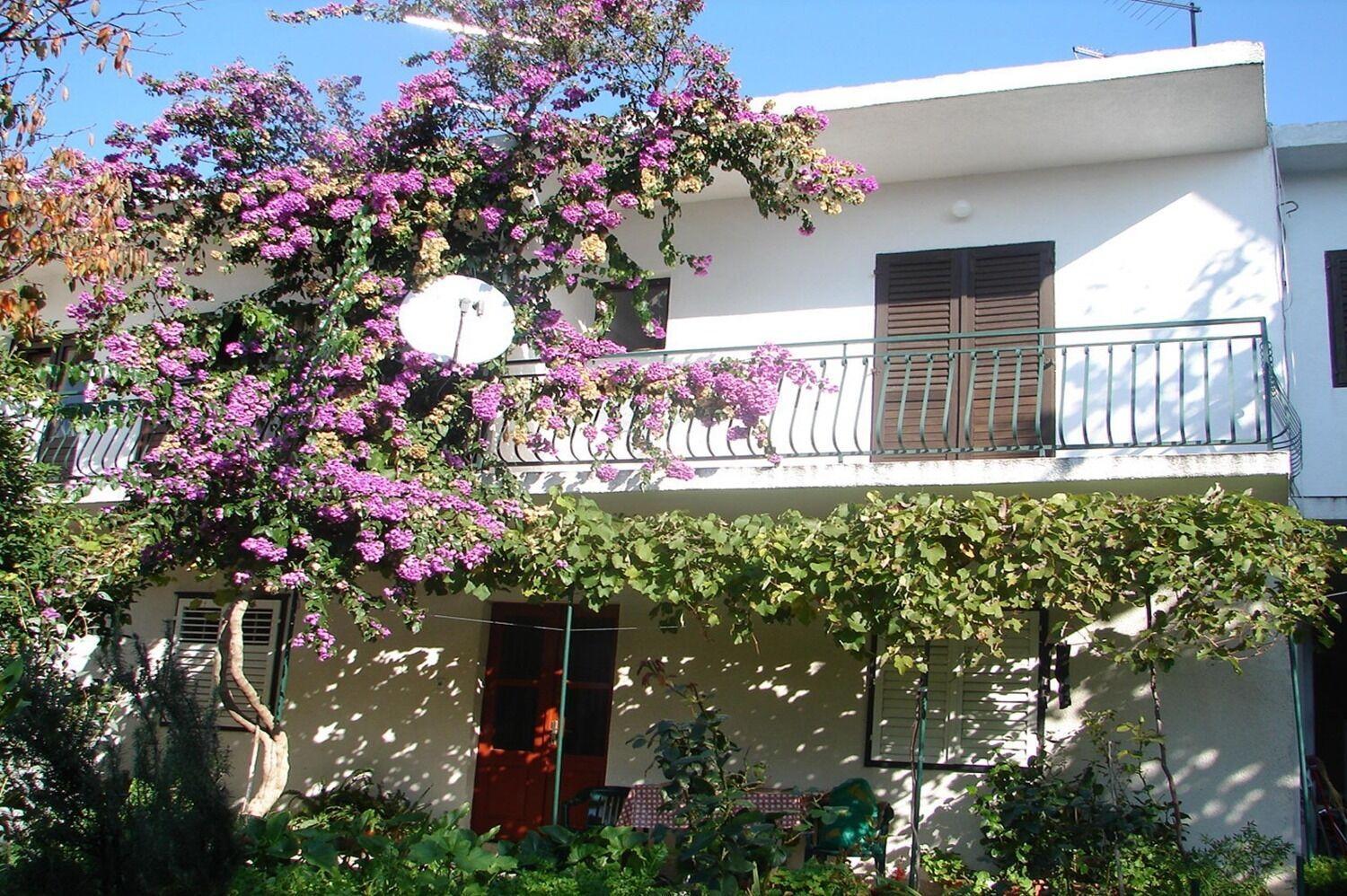Apartments Sini Макарска Экстерьер фото